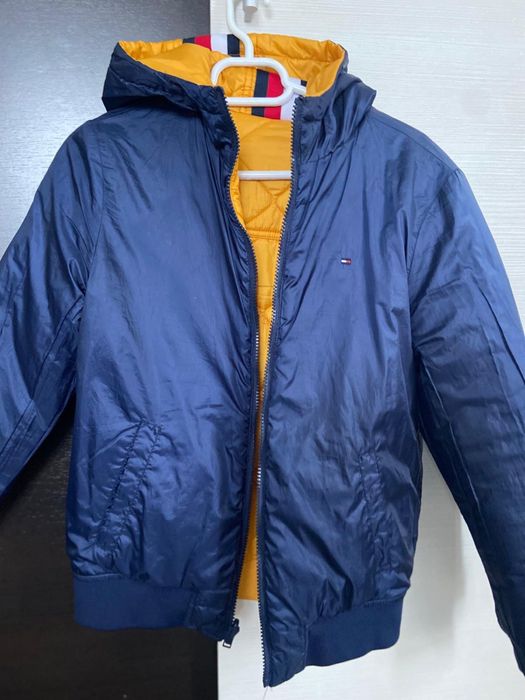 Geaca tommy Hilfiger marimea 152-160