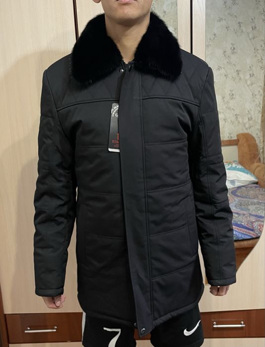Продам мужскую зимнюю куртку.