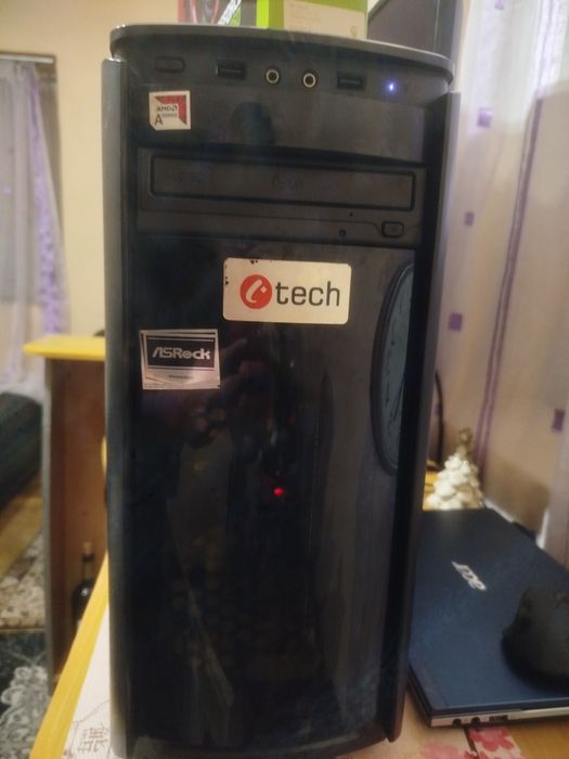 Гейм Компютър  .