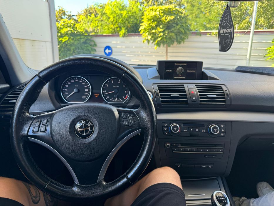 BMW seria 1 2008 (300.xxx in crestere)