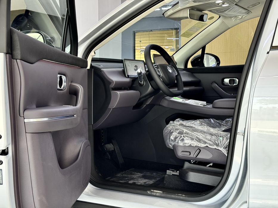 Leapmotor C16 200 Km gibrid 2025