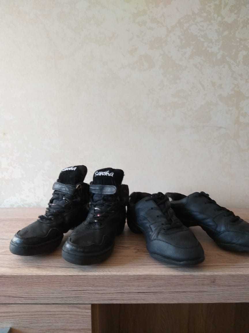Обувь для танцев (джазовки, туфли)  р-р от 35 до 37