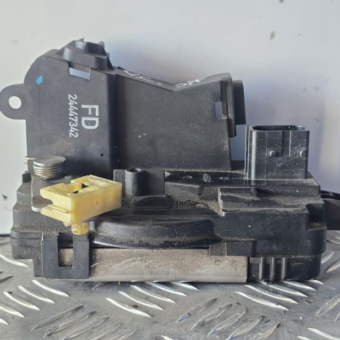 Broasca usa stanga fata Opel Vectra C