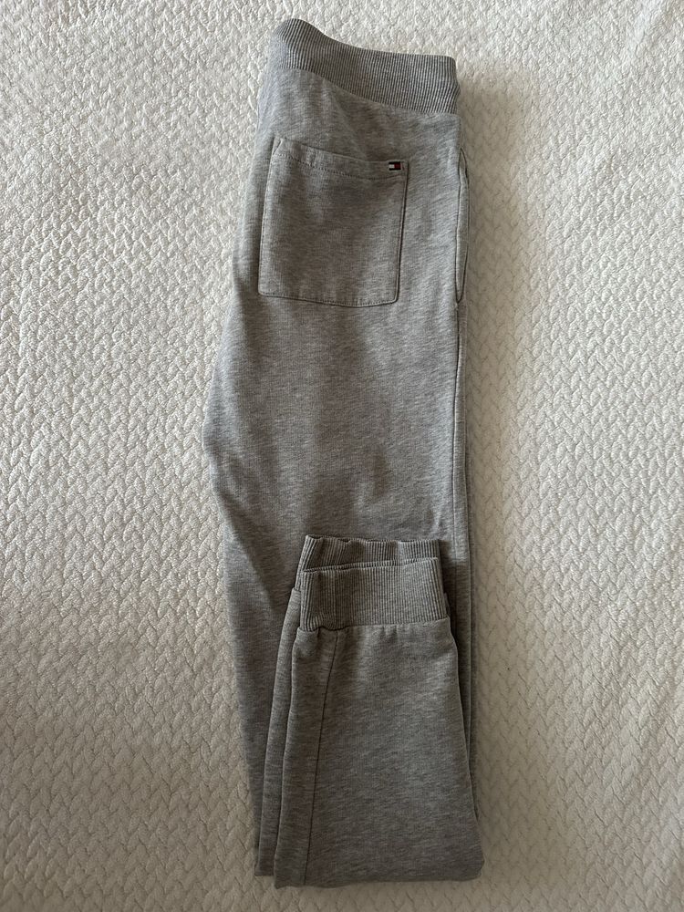 Оригинално долнище TOMMY HILFIGER