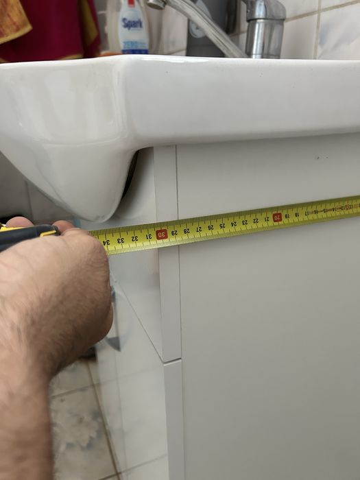 dulap, lavoar plus baterie