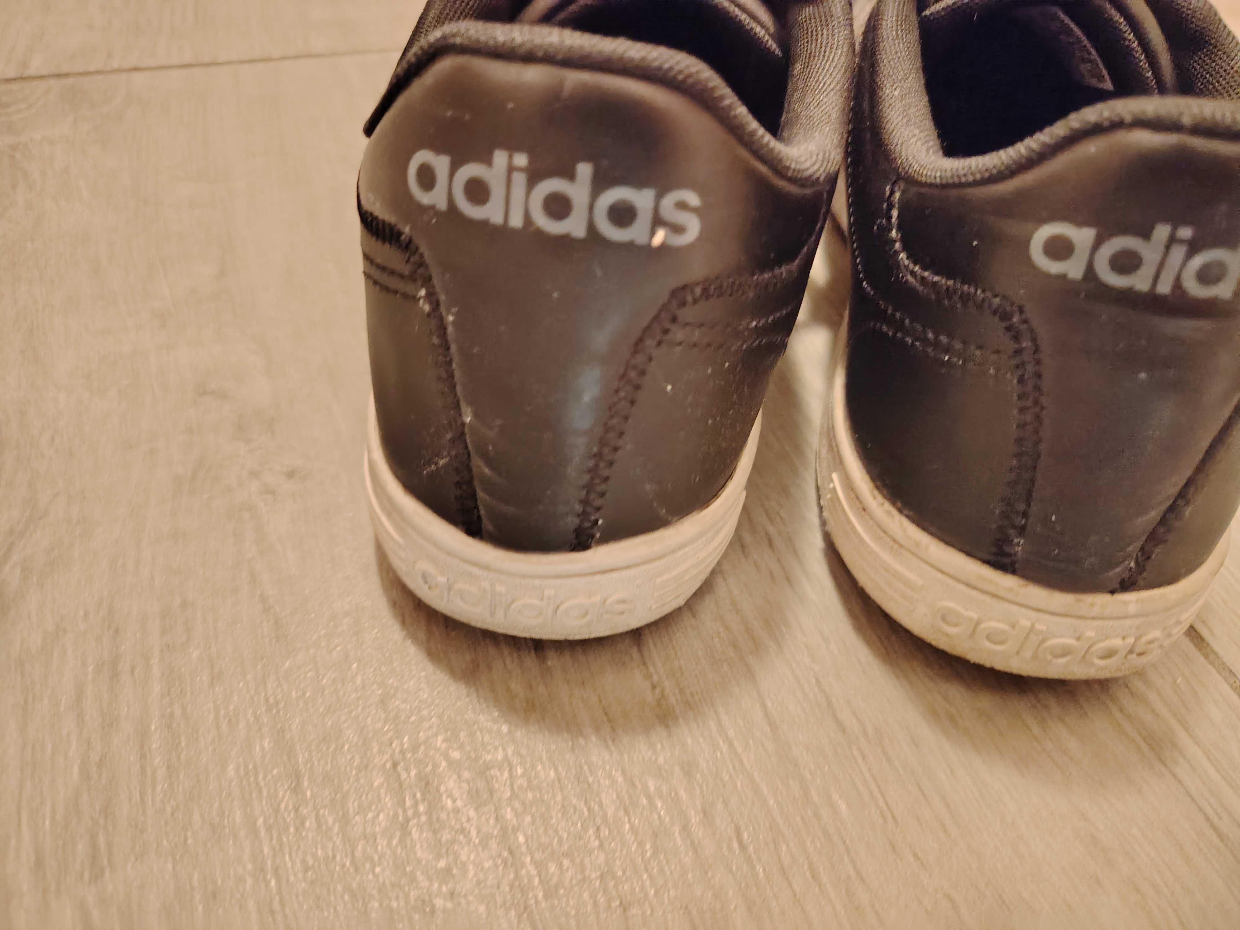 Оригинални мъжки adidas маратонки