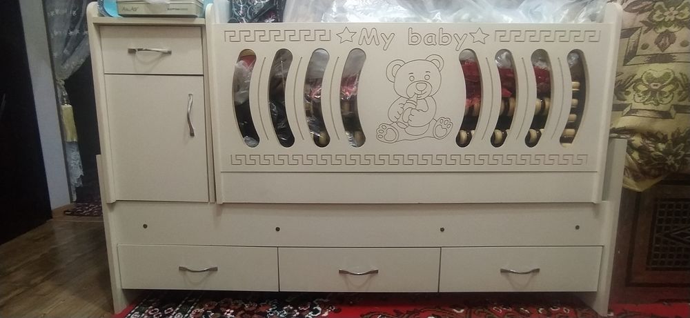 Детские кровать +качалка НОВЫЙ