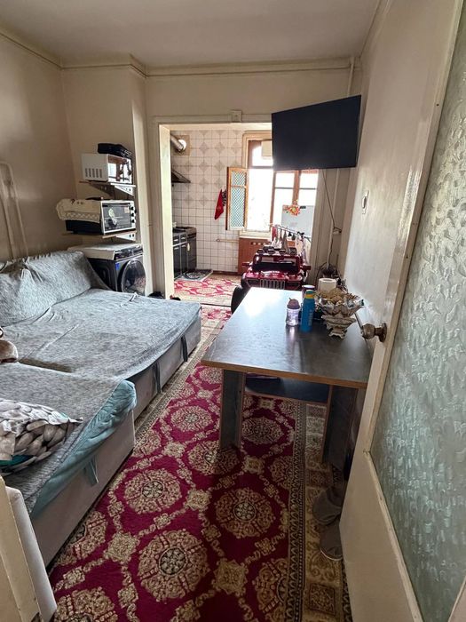 Yunsobod 19 kv 3/3/5/77 kv balkon kota srochniy variyant