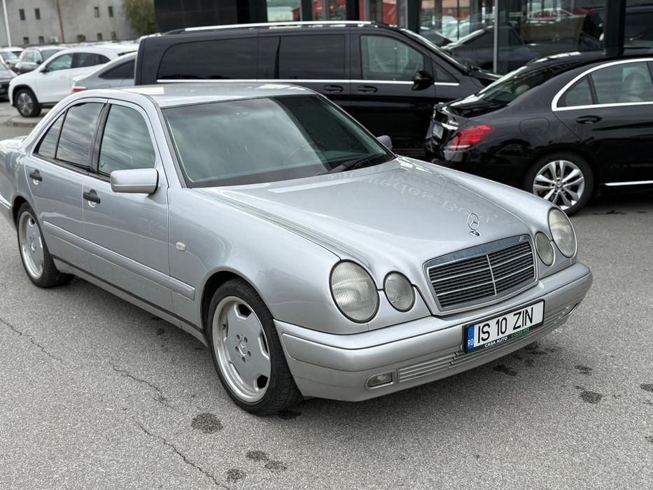 Mercedes E class