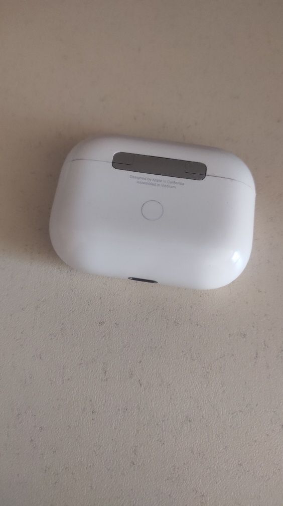 Airpods pro, ориг в отличном состоянии