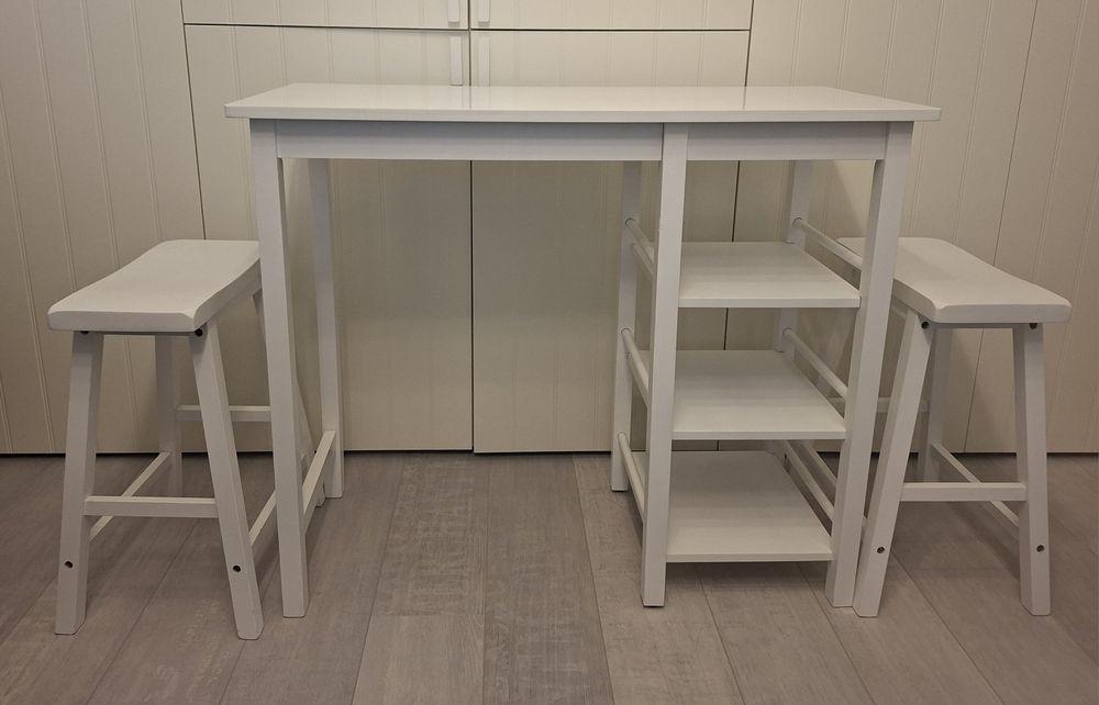 Set Raul Mobexpert Masa si 2 scaune
Masa și două scaune