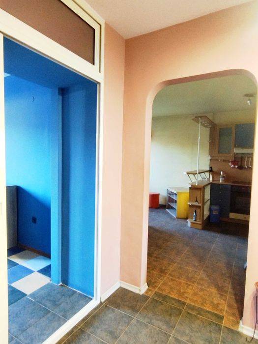 Дава се под наем Едностаен апартамент в Перник, Изток - 52 кв.м за 367.2 € - Снимка #5