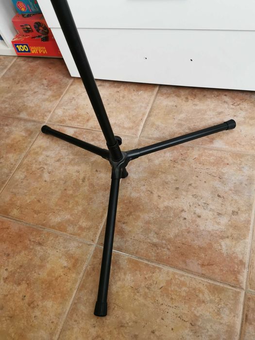 Стойка за микрофон Soundking