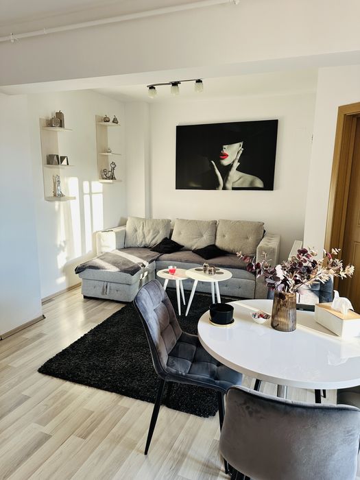 Vand apartament 2 camere, zona Turnisor - exclus Agentii Imobiliare