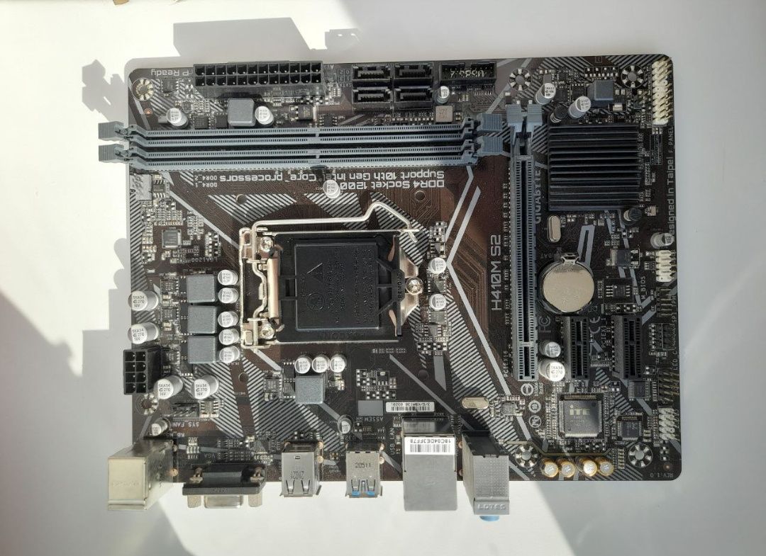 Материнская плата Gigabyte GA-H410M