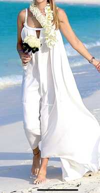 Бяла ефирна рокля Elisabetta Franchi