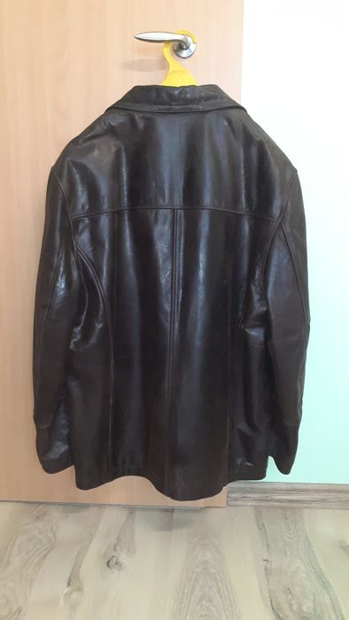 Geaca din piele naturala