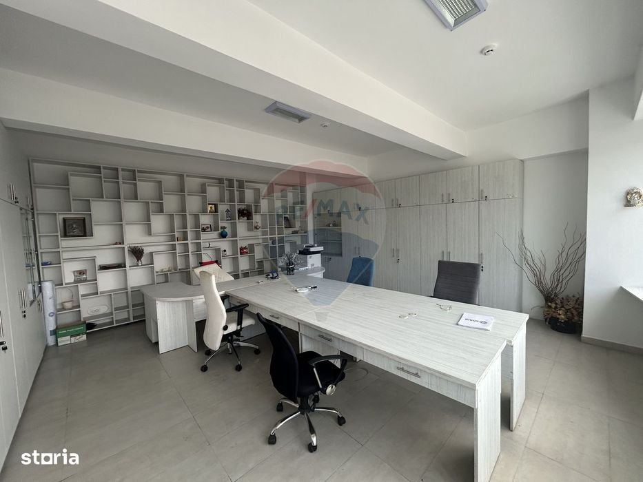 Spațiu de birouri / industrial de vânzare