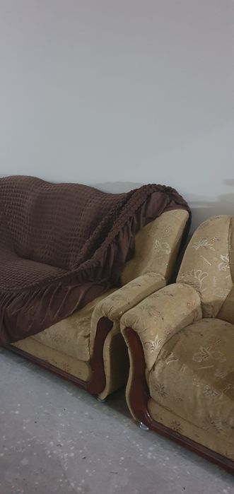 Продаётся  диван и кресла  2 мил сӯм