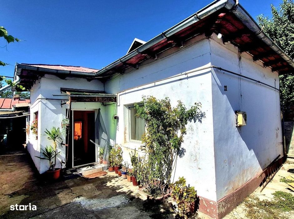 Casa+garaj+anexa și teren intravilan 225 mp Campina