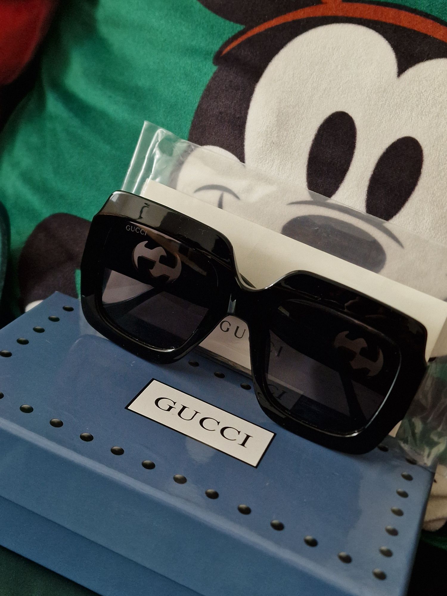 Lichidare stoc ochelari gucci