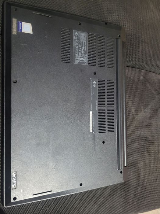 Lenovo thinkPad E485 ,procesor AMD Ryzen 7 2700