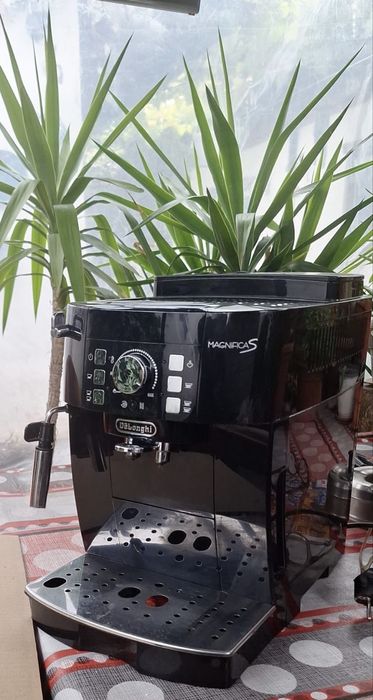 Espressor Delonghi Magnifica S