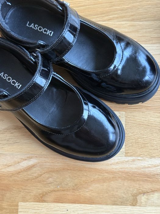 Детски лачени обувки 31 номер CCC