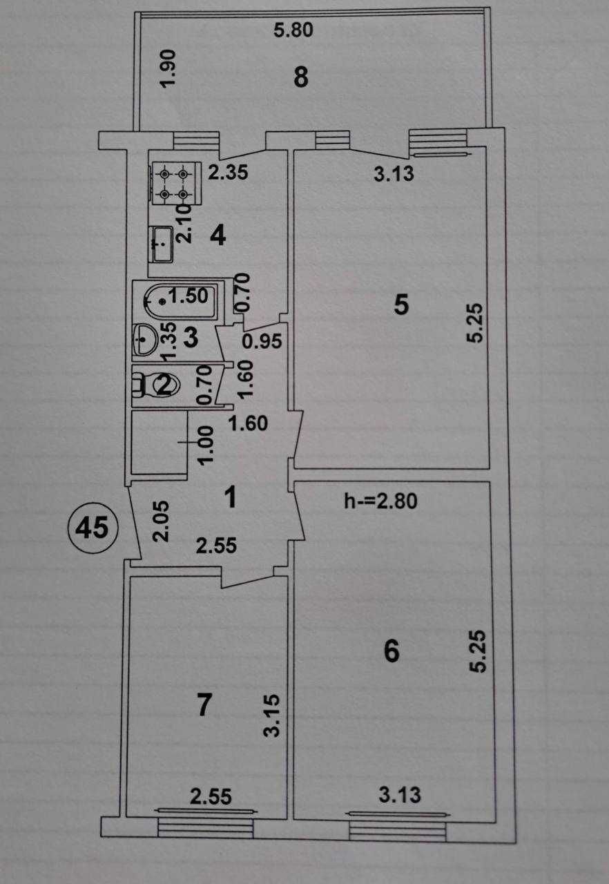 ЧОРСУВ 3/5/5/. Первая линия. Базар 100м. метро 200м. Без ремонта.