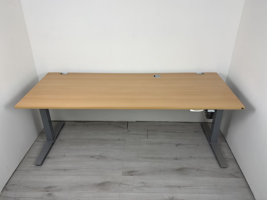 Немско бюро електрическо повдигане за комфорт и ергономия оборудване