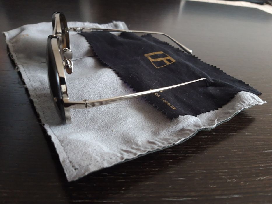 Linda Farrow слънчеви очила