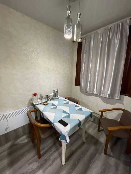 Срочно сдаётся 3 ком/3/4 на Мирзо Улугбекском Ор-р Ц-1