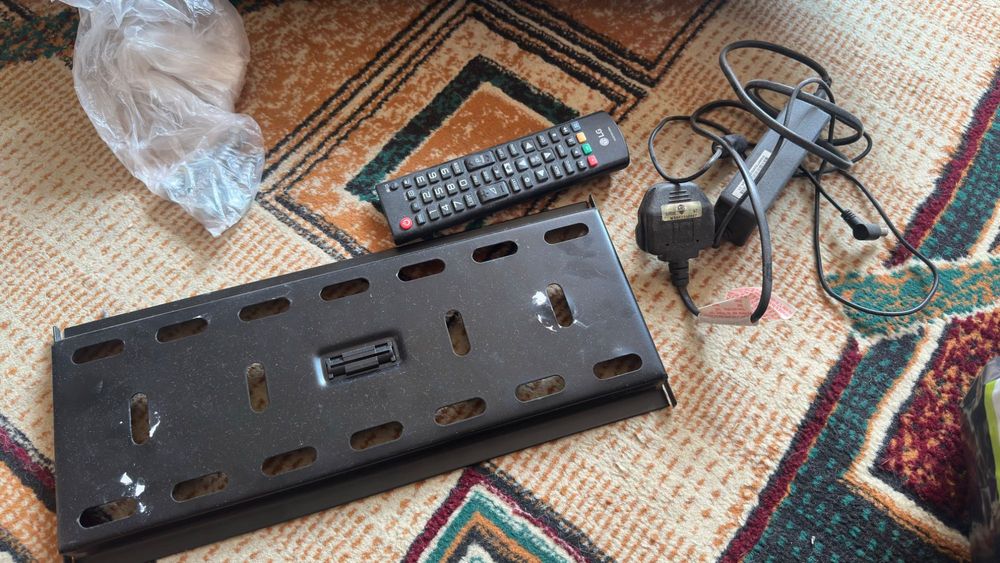 Продам Телевизор Lg 32LH512U