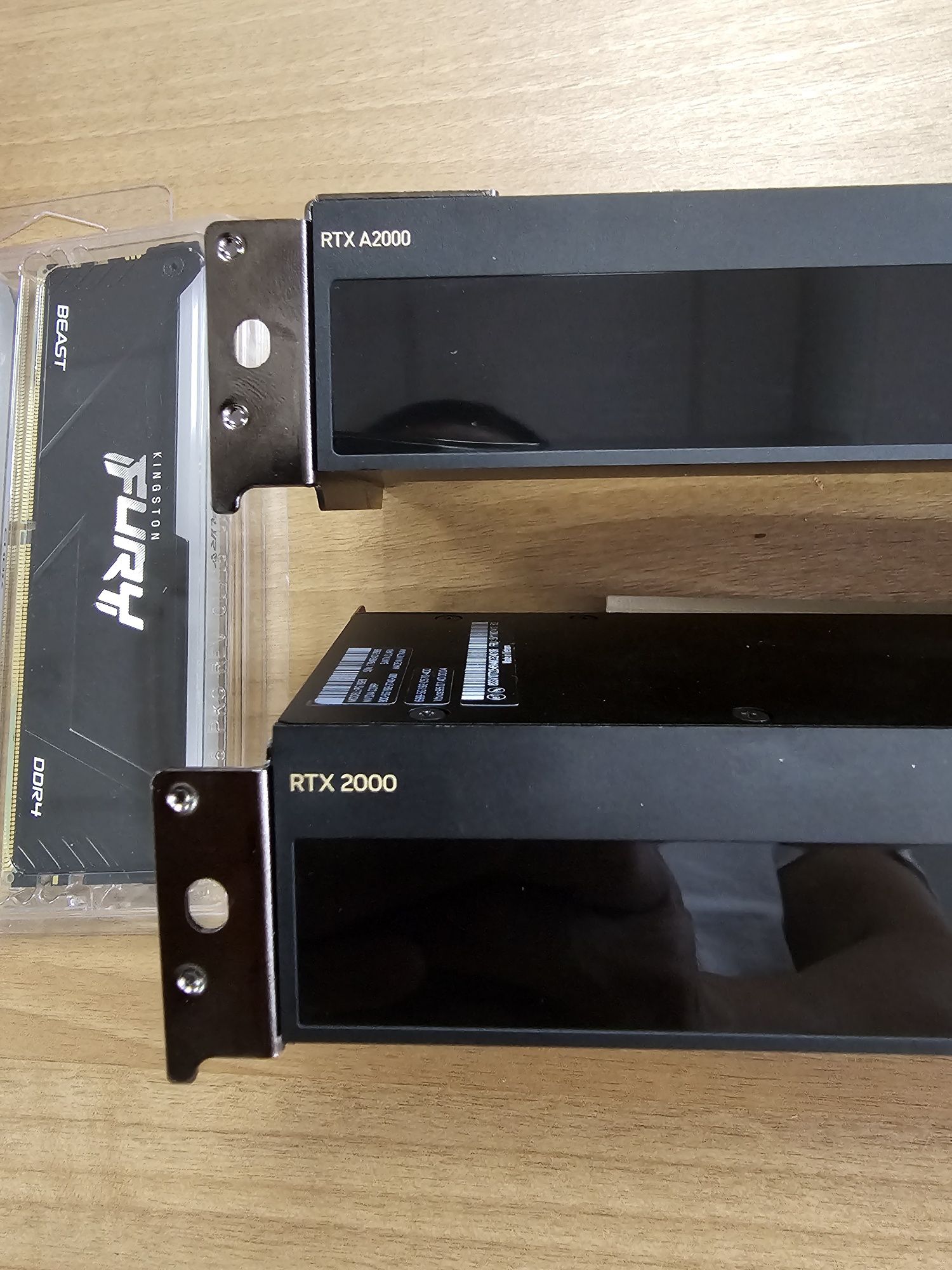 Профессиональные видеокарты Nvidia RTX A2000 12GB и RTX A2000 16GB ADA
