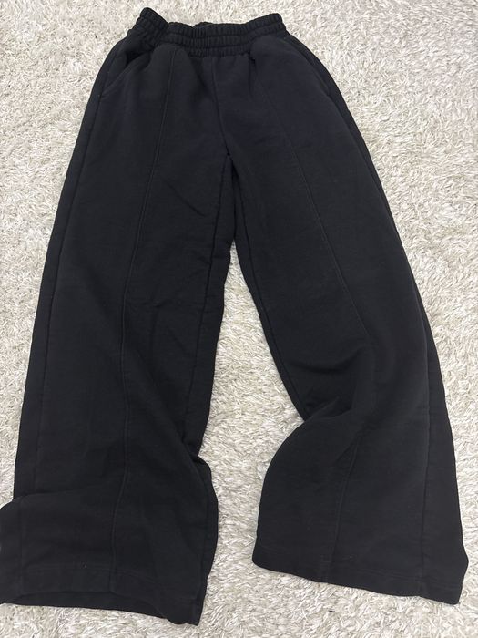 широк анцуг от bershka