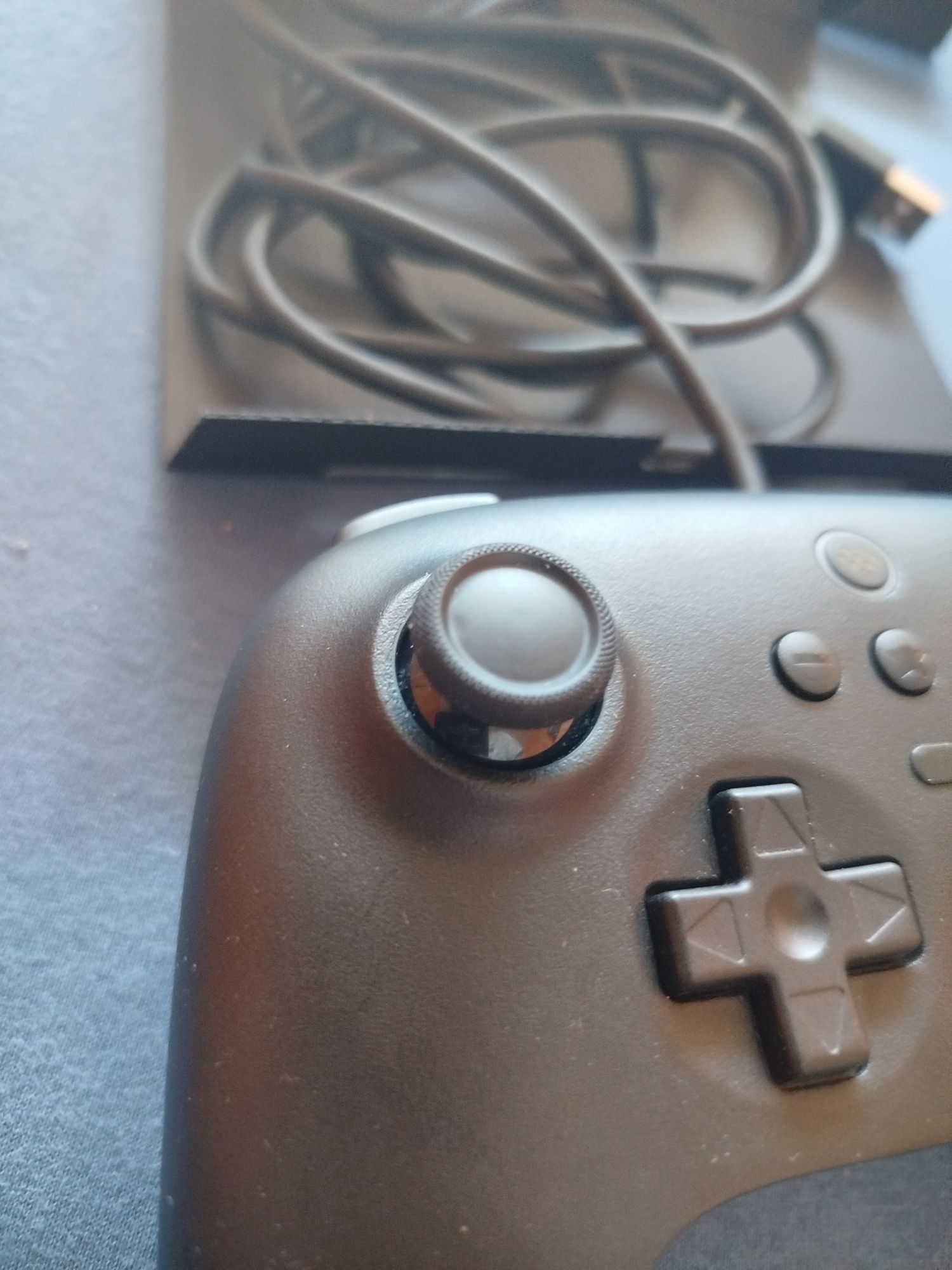 Контролер 8bitdo Ultimate в гаранция към Озон