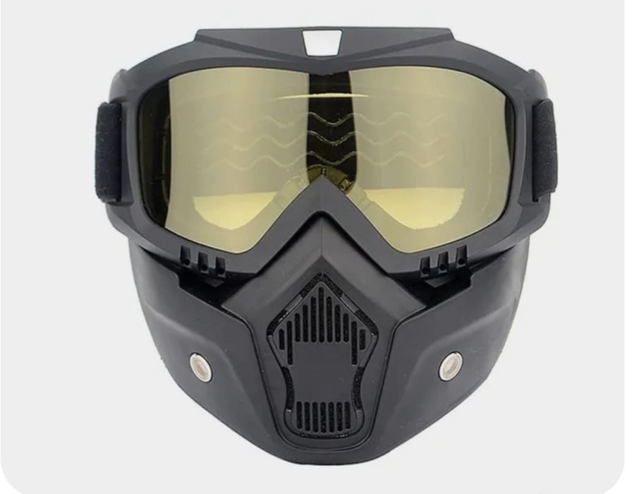 Новые, крутые маски - очки. Закрывают полностью все лицо. Нижняя часть