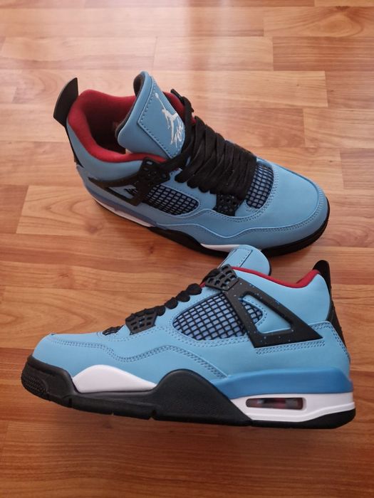 Adidași Jordan Retro patru