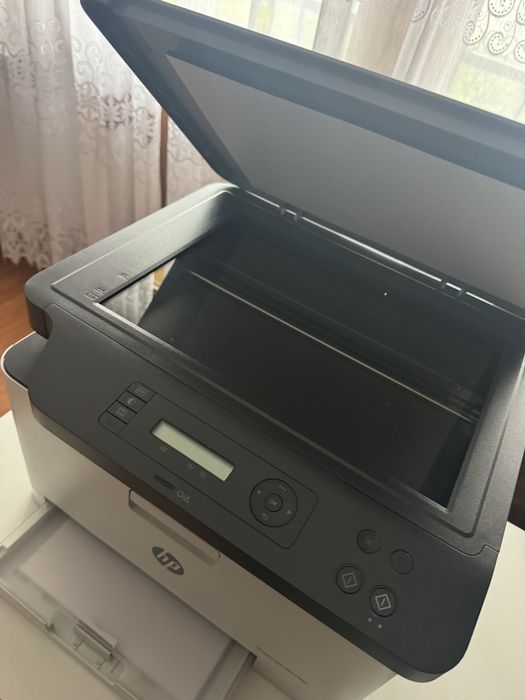 Imprimanta HP color laser