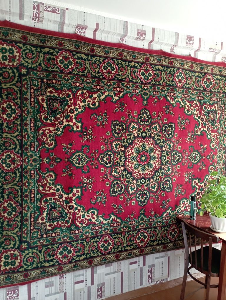 Продаю ковер.Шерстянной