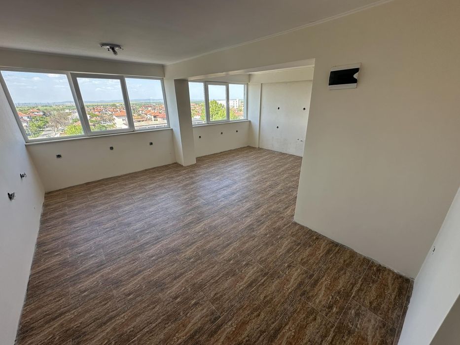 Продава се Едностаен апартамент в Бургас, Долно Езерово - 40 кв.м за 975 €/кв.м - Снимка #6