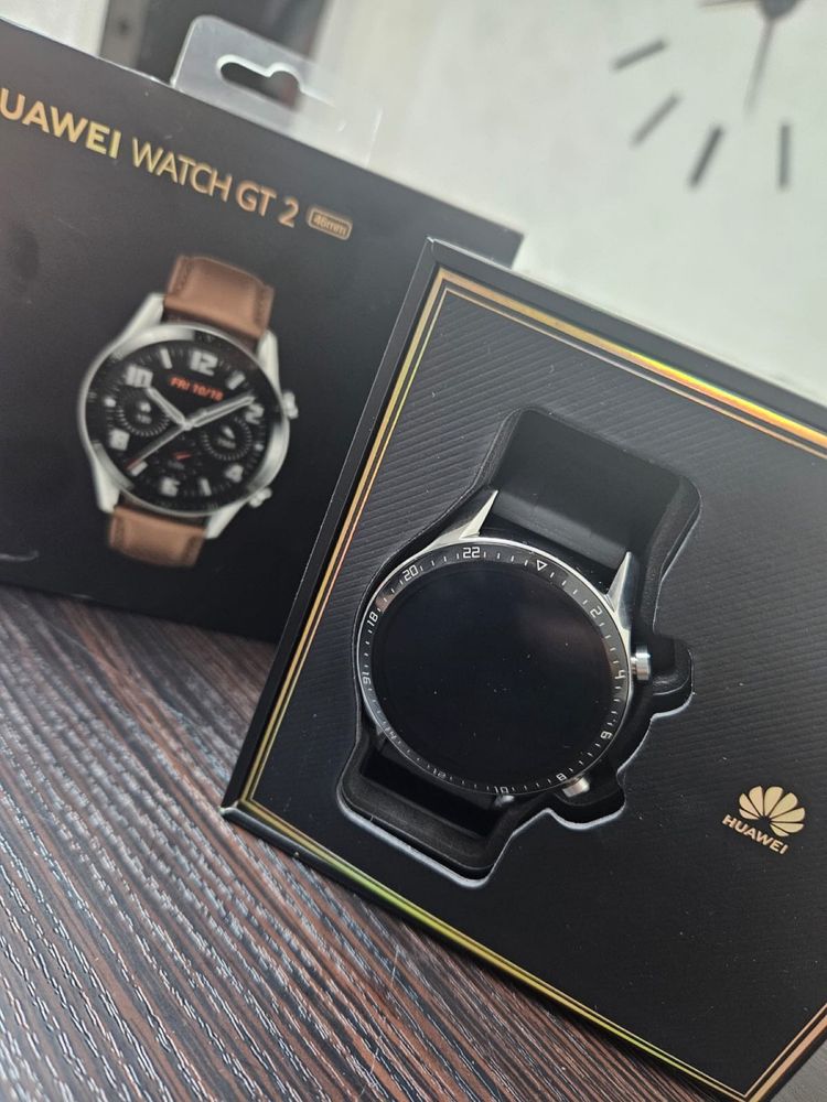 Продам Смарт-часы Huawei Watch GT 2 46 мм серебристый