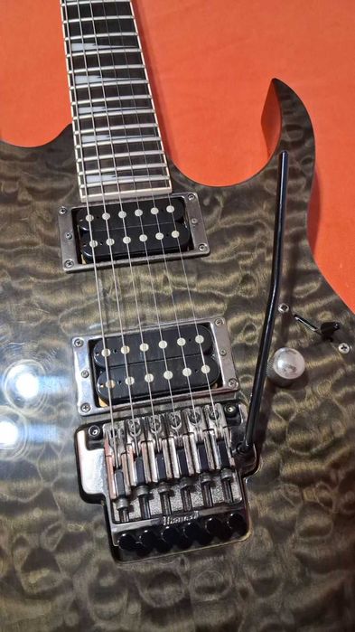 Електрическа китара Ibanez RG 320 floyd rose
