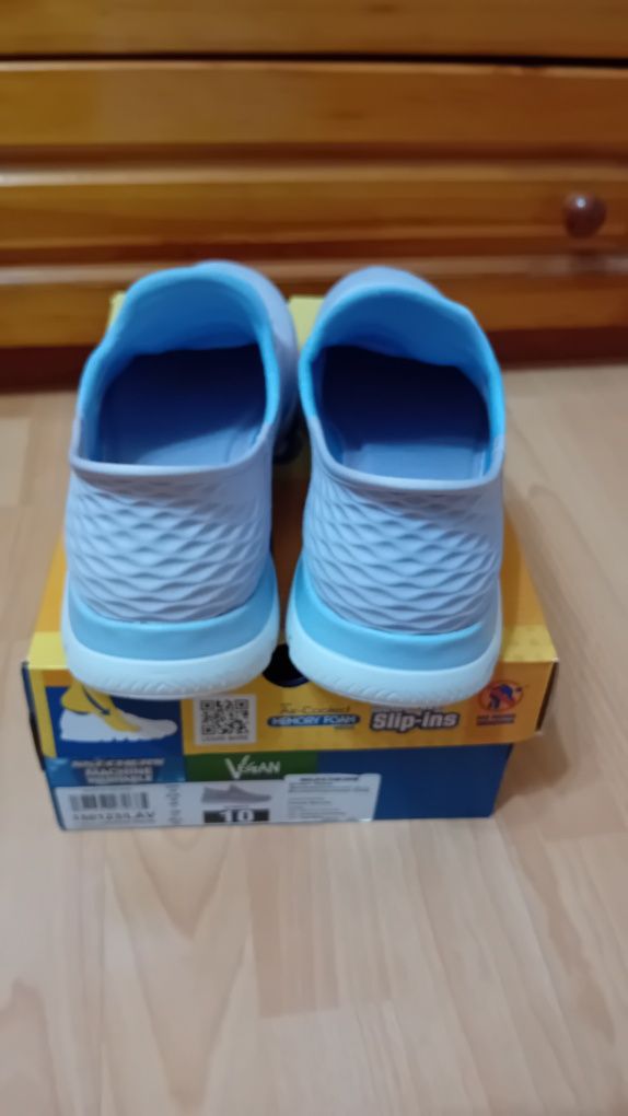 Дамски обувки Skechers розови 40 номер 27см стелка