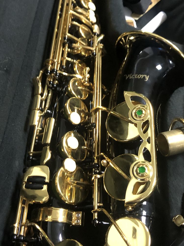 Saxofon Victory nou