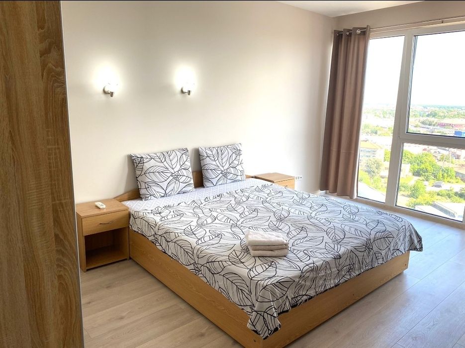 Cazare/Chirie Apartament cu trei camere regim hotelier,AEM