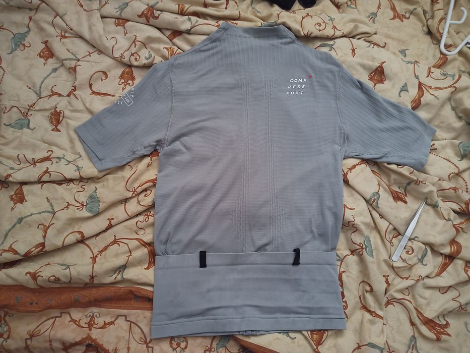 Compressport, salomon adv skin 12, instinct evolution 7