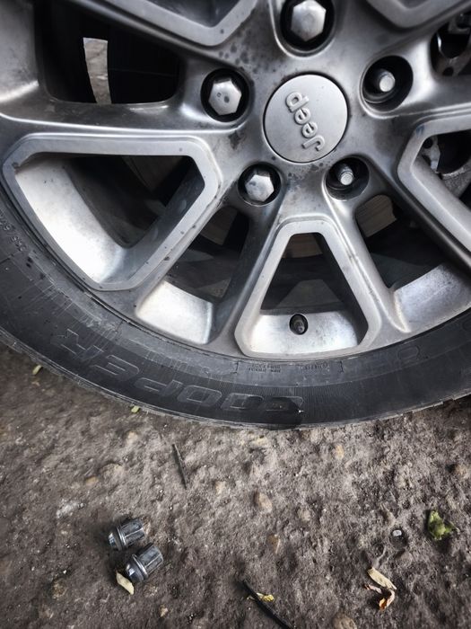 Джипови гуми 265/65/18