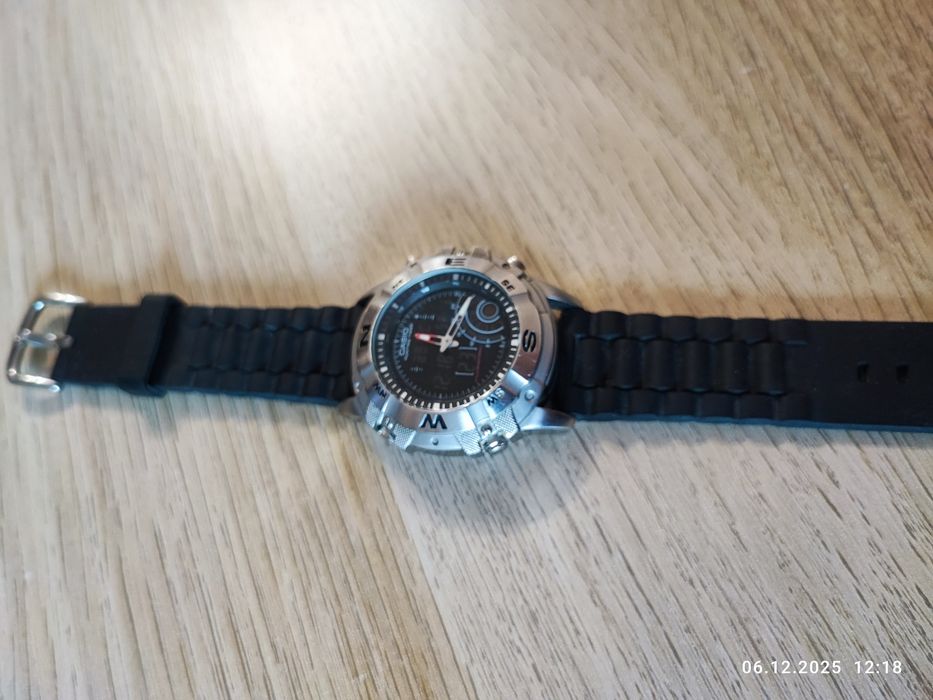 Лот от два часовника casio