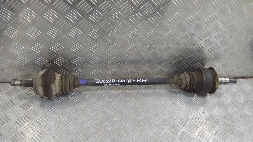 Полуоски Mercedes GLK350 CDI X204 2012г.(задни)